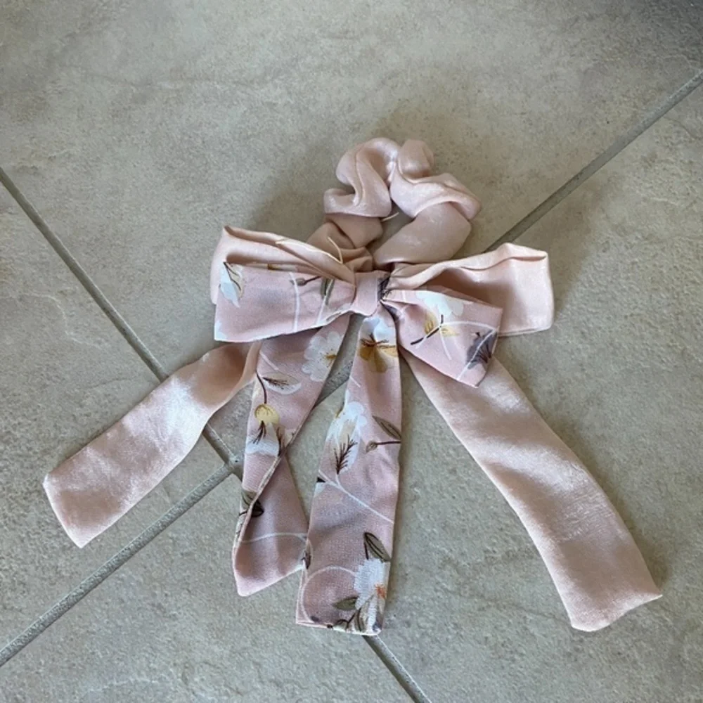 Anthropologie Pink Floral Hair Bow